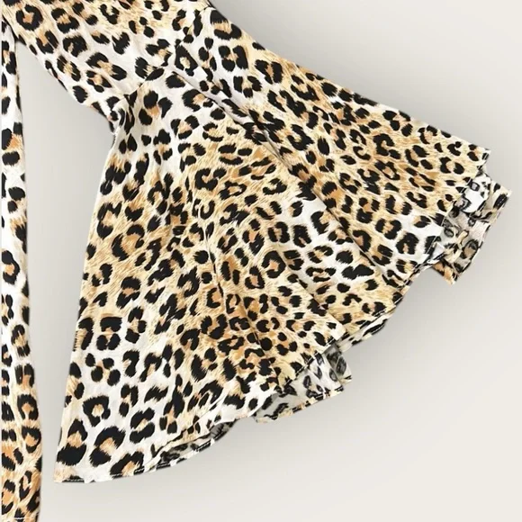 Savanna Jane Floral Embroidered Leopard Print Bell Sleeve Blouse Size Medium - Picture 12 of 15